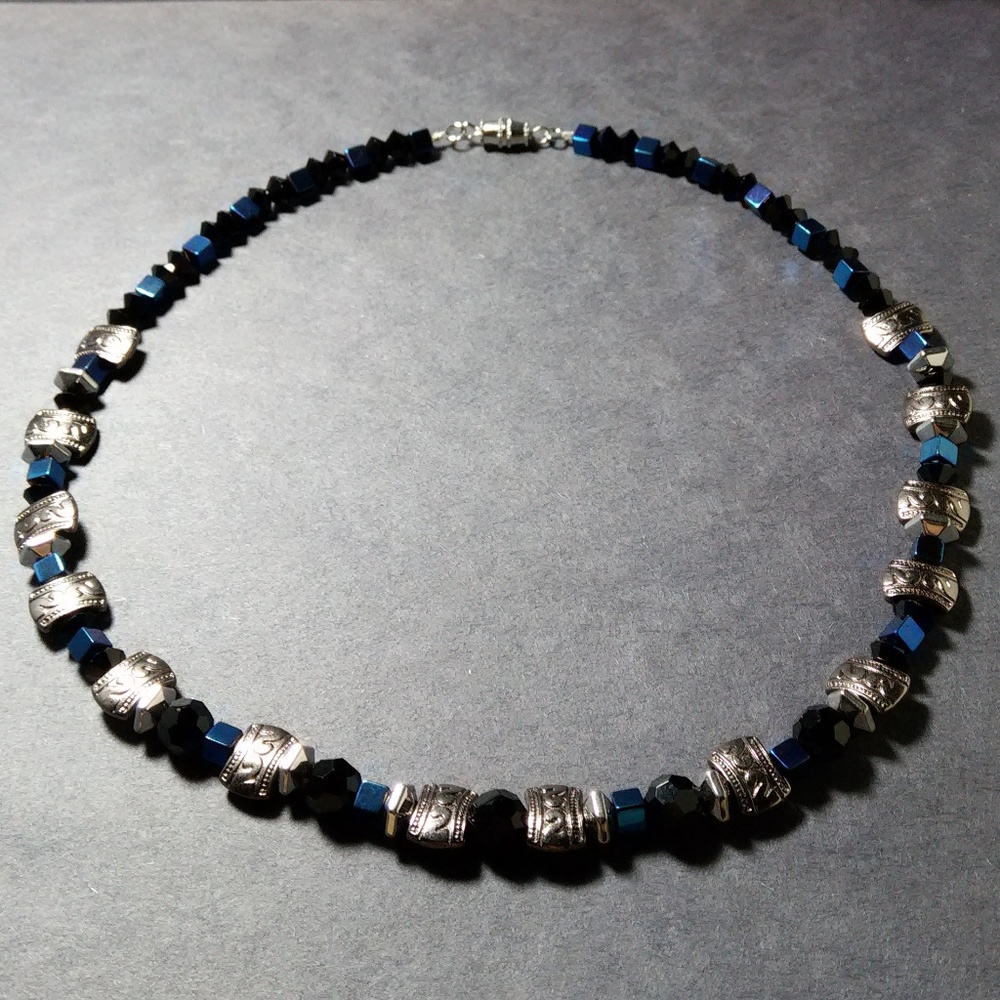 LilisCo Handmade Hematite Stone and Metal Necklace