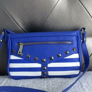 Jessica Simpson side bag
