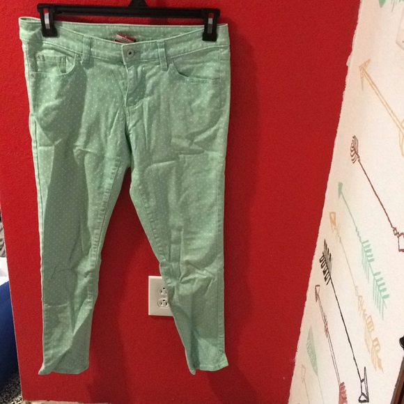 Jeans - Picture 1 of 3