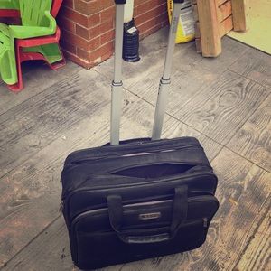 Kenneth Cole REACTION briefcase