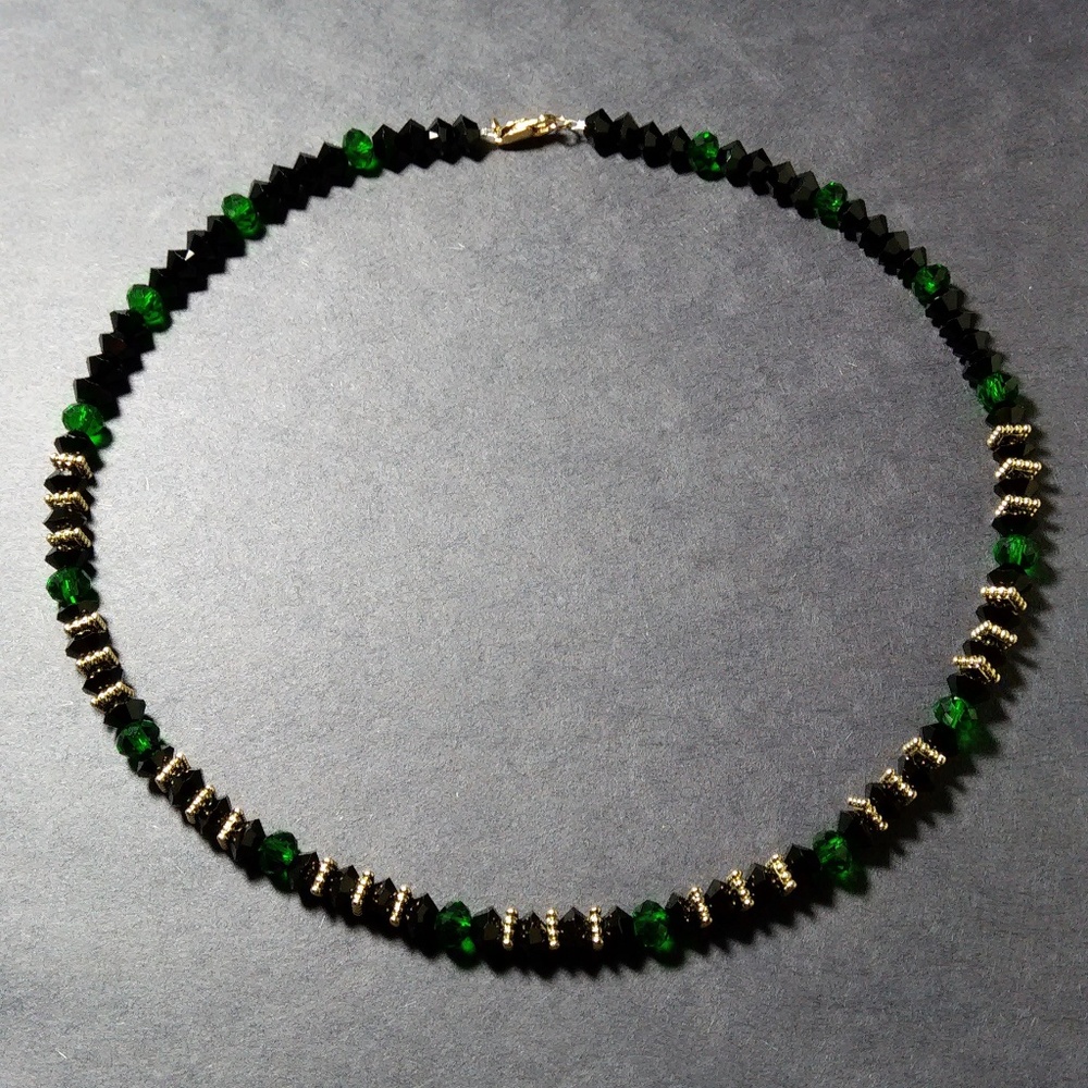 LilisCo Handmade Faceted Glass and Metal Necklace