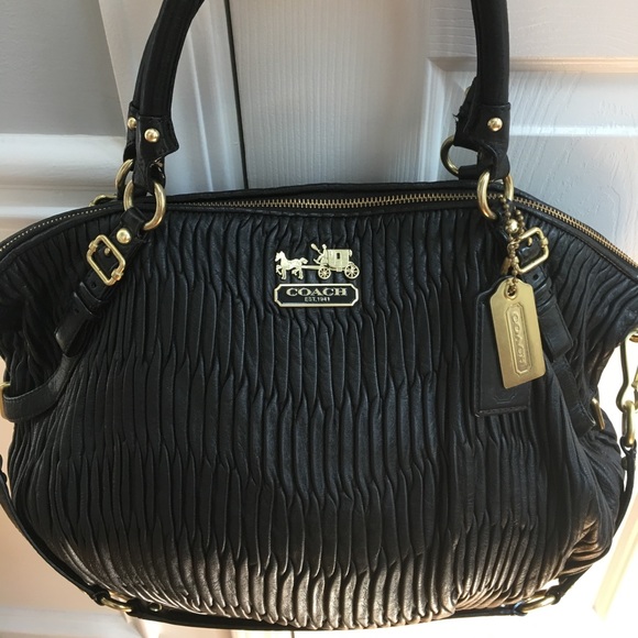 Coach pleated leather bag clearance