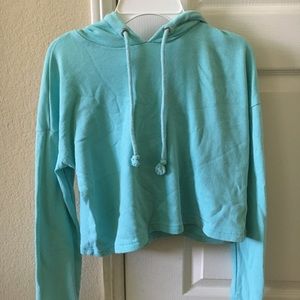 Cropped hoodie