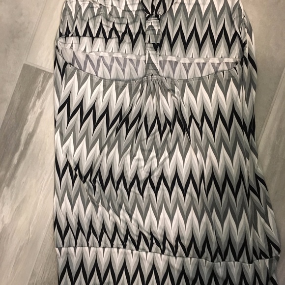 Women's Cowel Neck T-back Tank - Picture 3 of 6