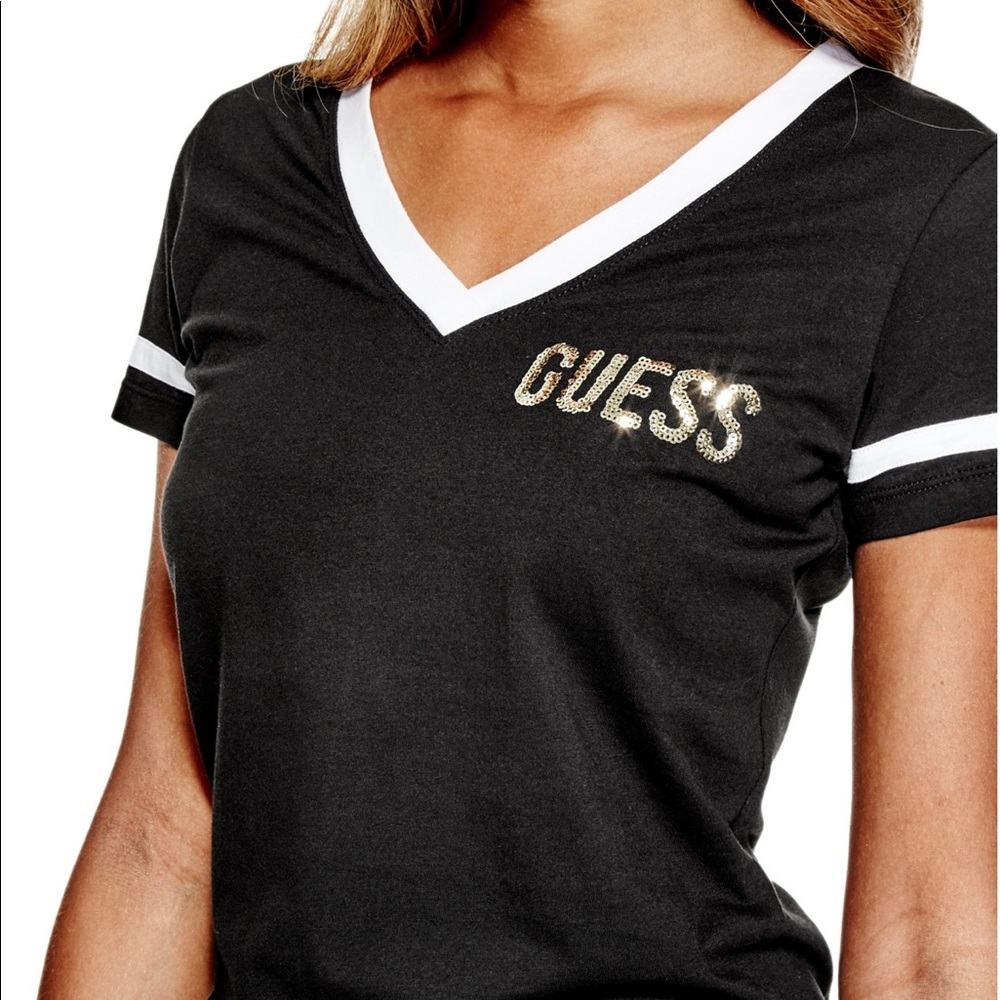 Guess V Neck Boyfriend Tee - Picture 6 of 7