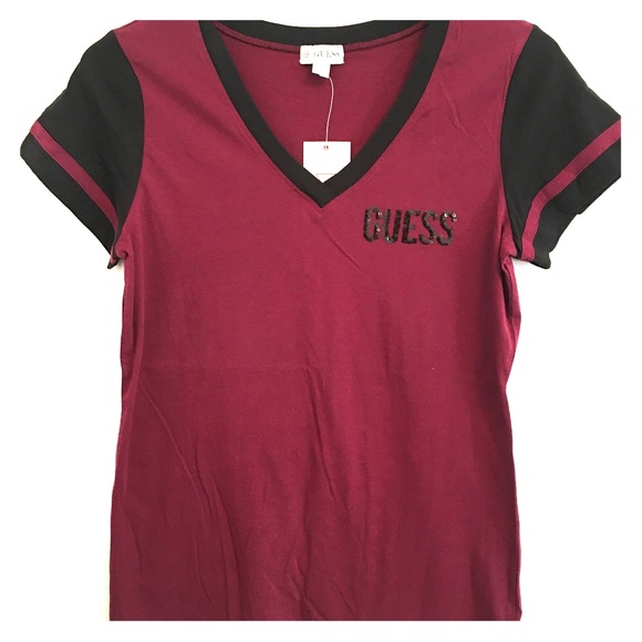 Guess V Neck Boyfriend Tee - Picture 3 of 7