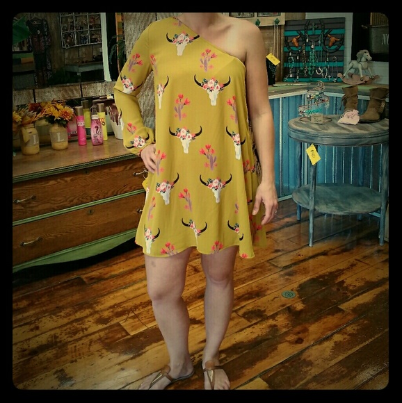 Peach Love California Dresses & Skirts - Dress