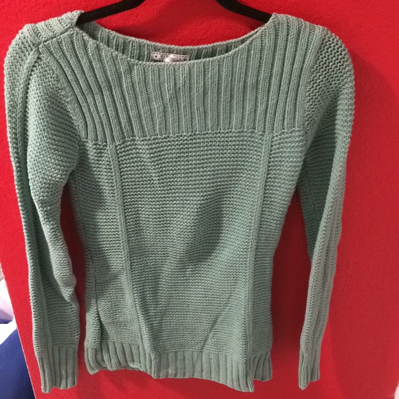 Sweater - Picture 1 of 2
