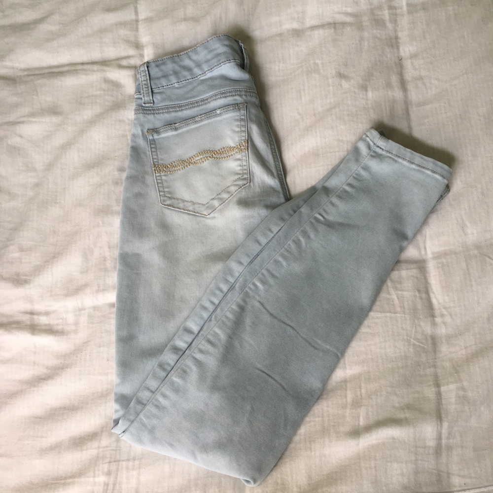 Super Comfy Skinny Jeans!!