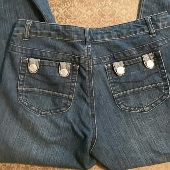 Baccini Jeans with Button Embellishment - Picture 1 of 4