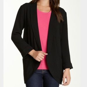 Lush by Nordstrom Drape black blazer. Size M