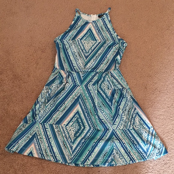 Wassio Geometric Dress!!! Blue and White Midi - Picture 6 of 8