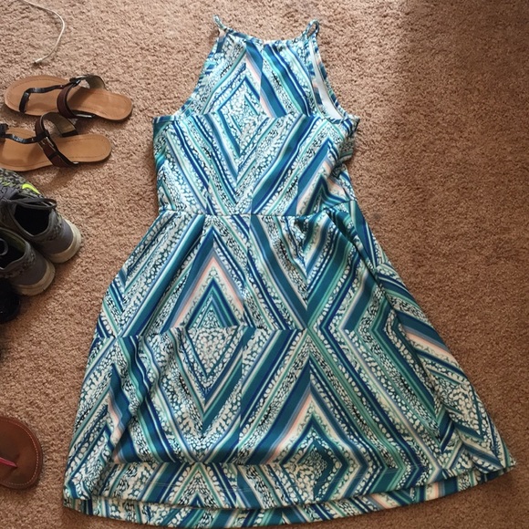 Wassio Geometric Dress!!! Blue and White Midi - Picture 7 of 8