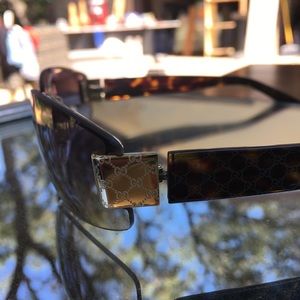 Gucci sunglasses
