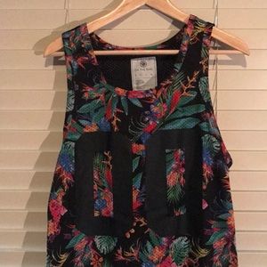 On the Byas Floral Tank