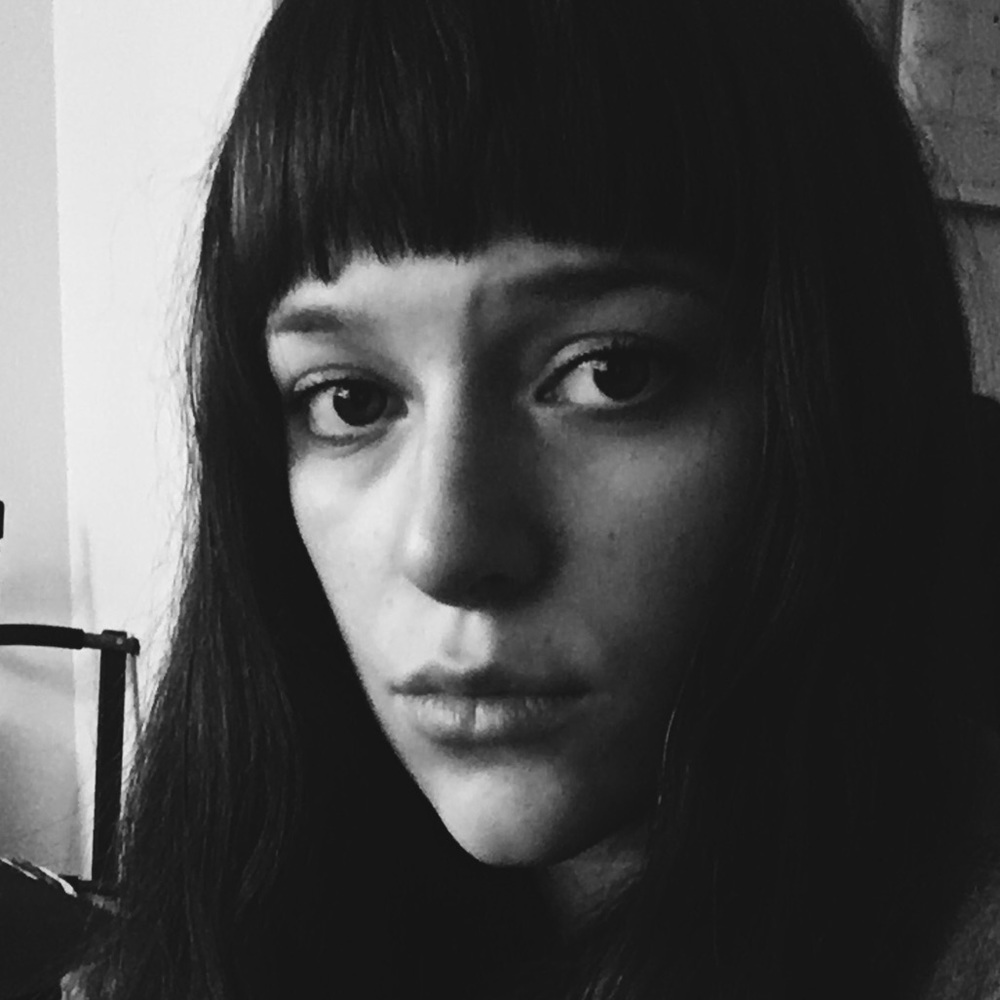 Meet your Posher, Julie Anne