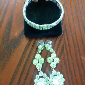 Green bracelet and green earings