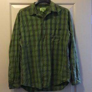 LG. Green Ryan Michael long sleeve shirt.