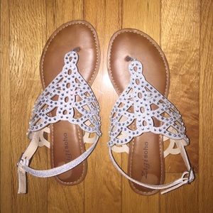 Sparky silver sandals