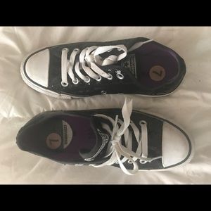 Black Sequin Highly sought after Converse