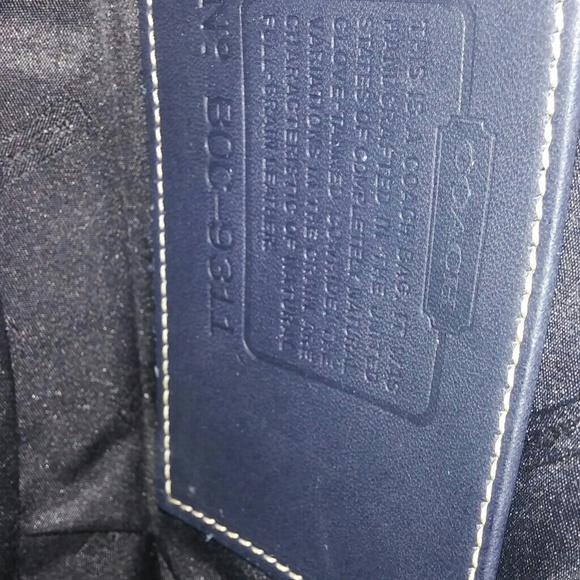 Coach purse - Picture 3 of 4