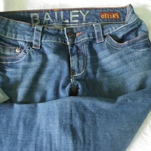 Delias,Bailey