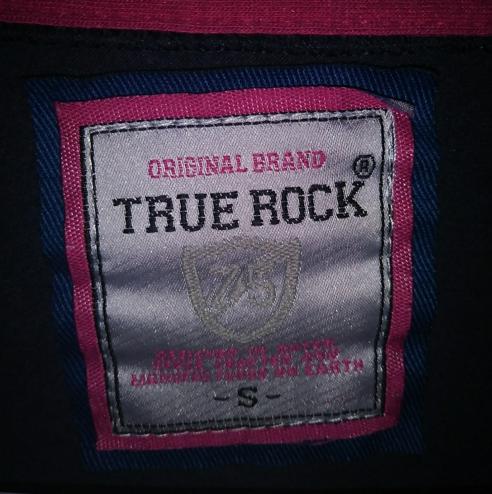 Women's short sleeve fitted tee