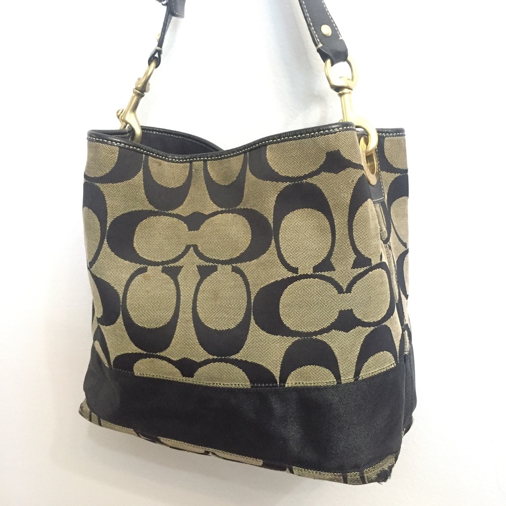 AUTHENTIC COACH BAG