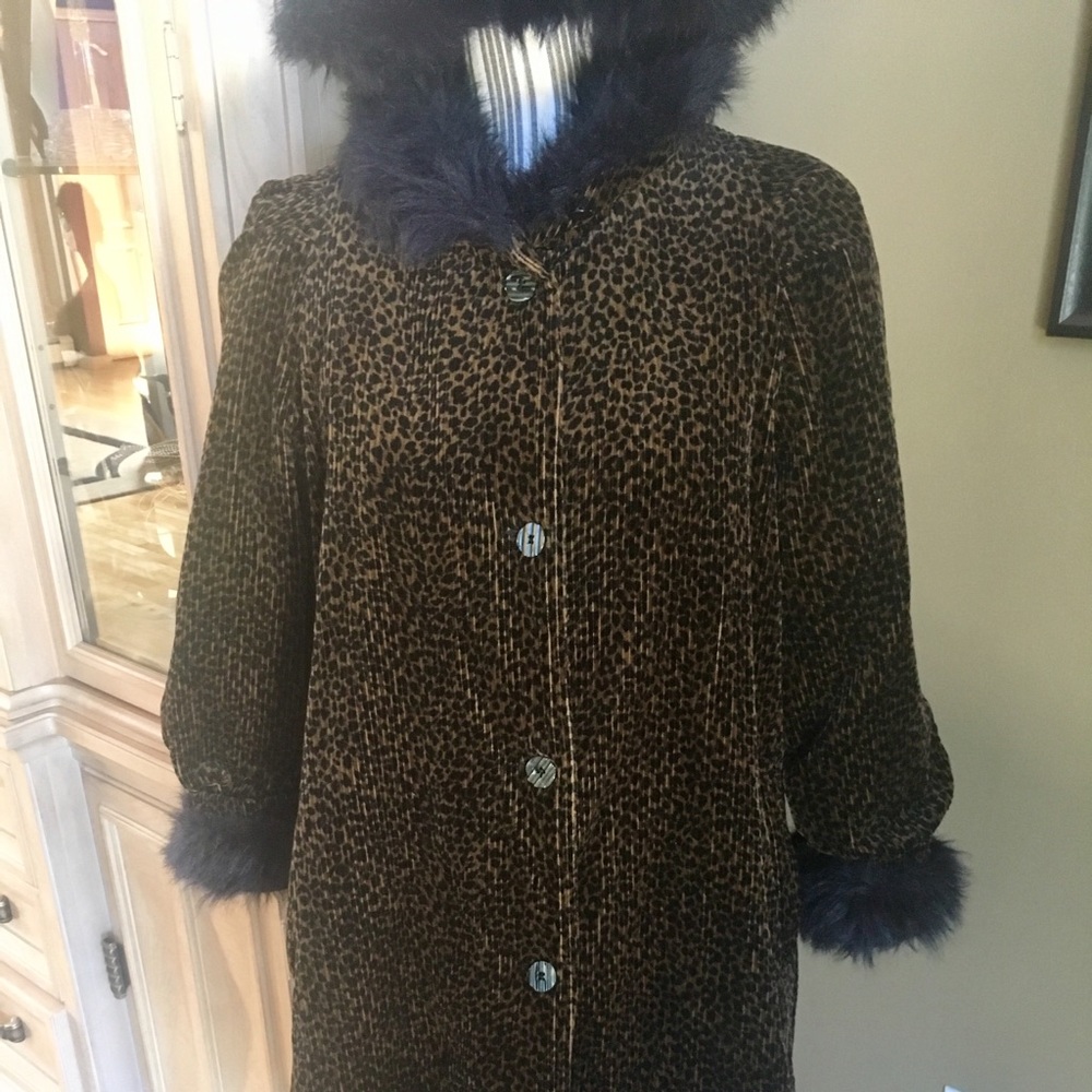 Designer Collection by Robin Girls leopard coat