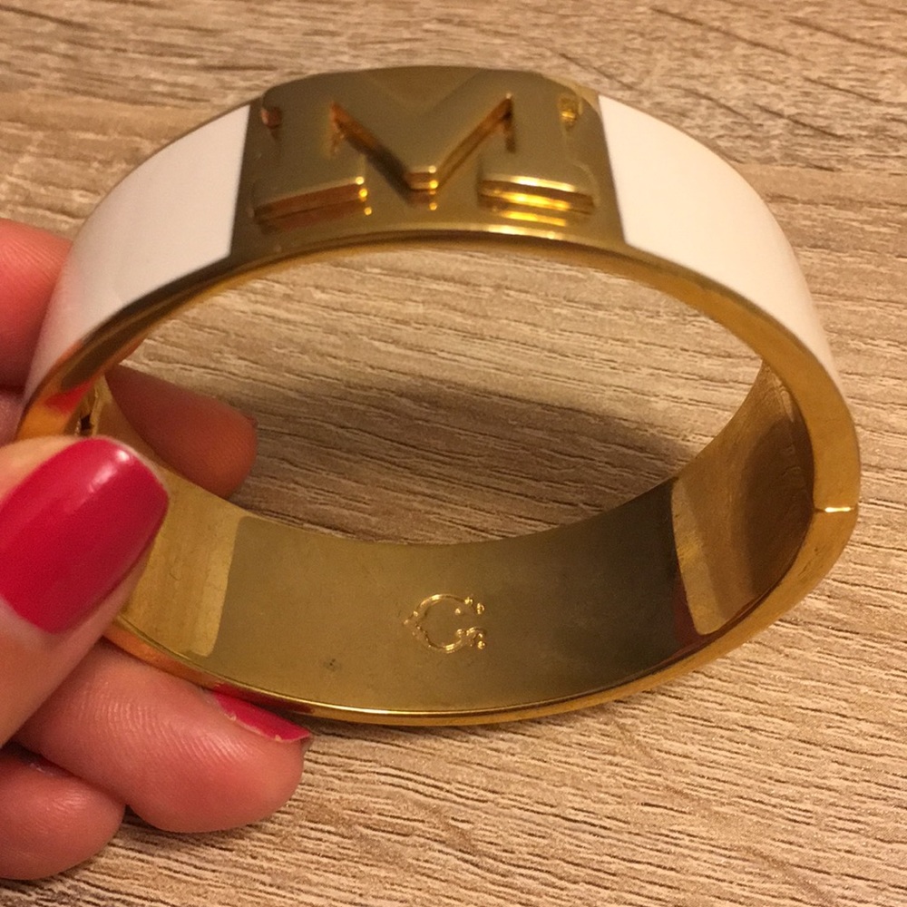 C Wonder M Bracelet - Picture 3 of 5