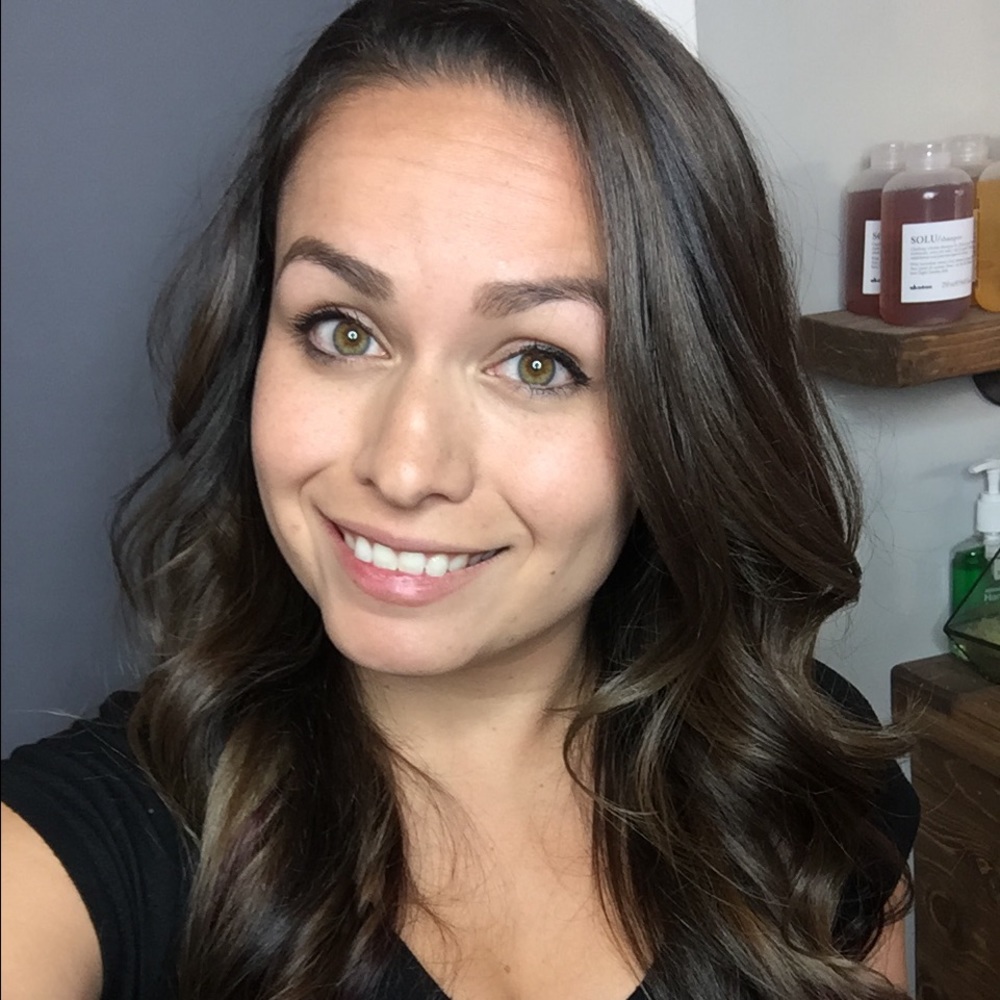 Meet your Posher, Toni