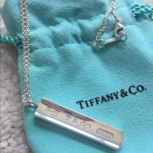 Tiffany & Co. 1837 bar pendant necklace