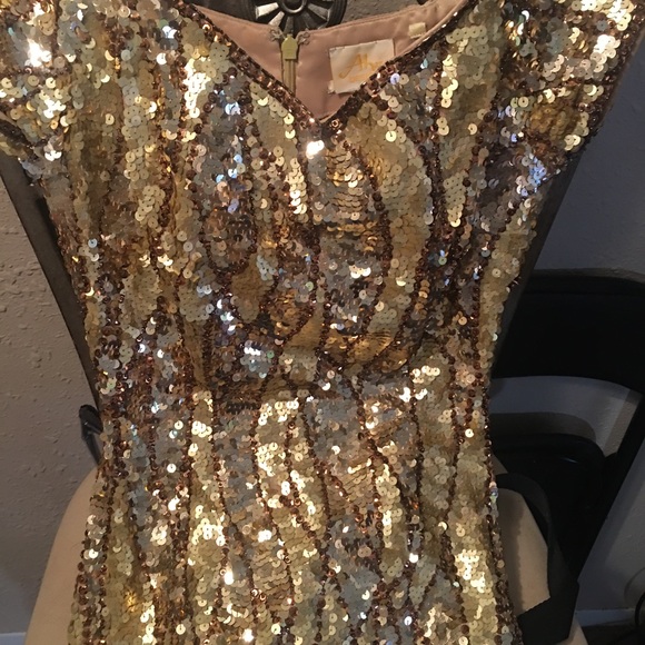 Gold & Bronze Sequin Dress - Picture 5 of 6