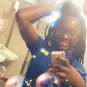 Meet your Posher, Annjelika