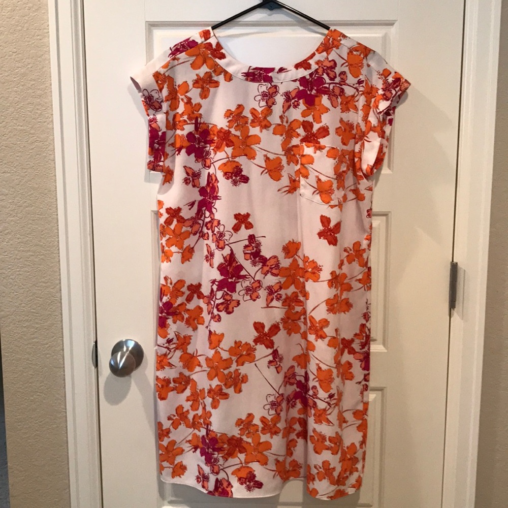 Charming Charlie floral shift dress
