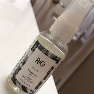 R+Co Dallas Thickening Spray!