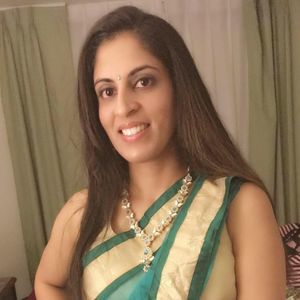 Meet your Posher, Mona