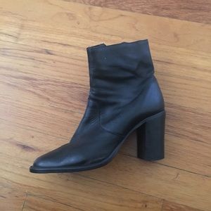 Vintage Steve Madden Booties