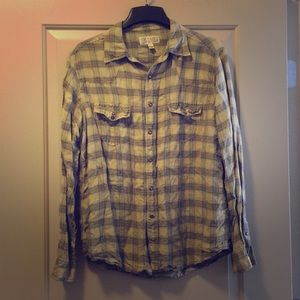 LG. Yellow/blue long sleeve shirt. Ryan Michael.