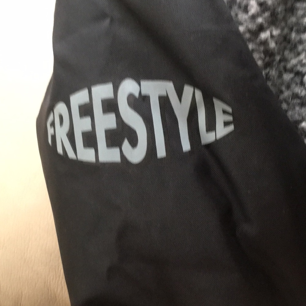 Winter jacket - Picture 3 of 4