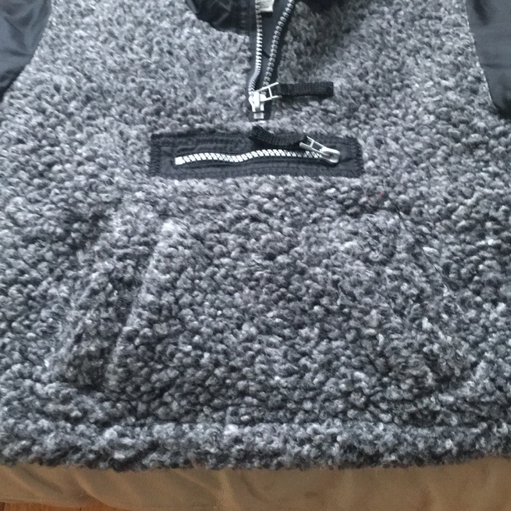 Winter jacket - Picture 4 of 4