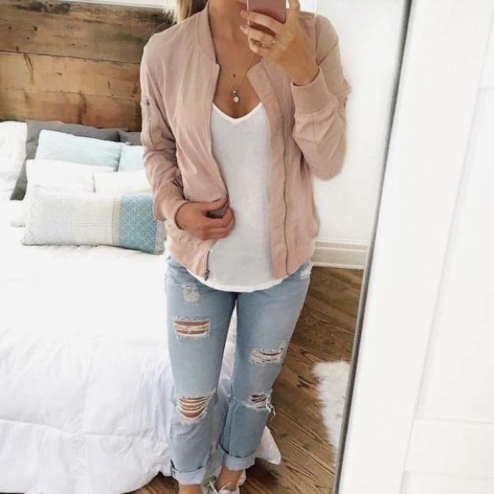 H&M BLUSH PINK BOMBER