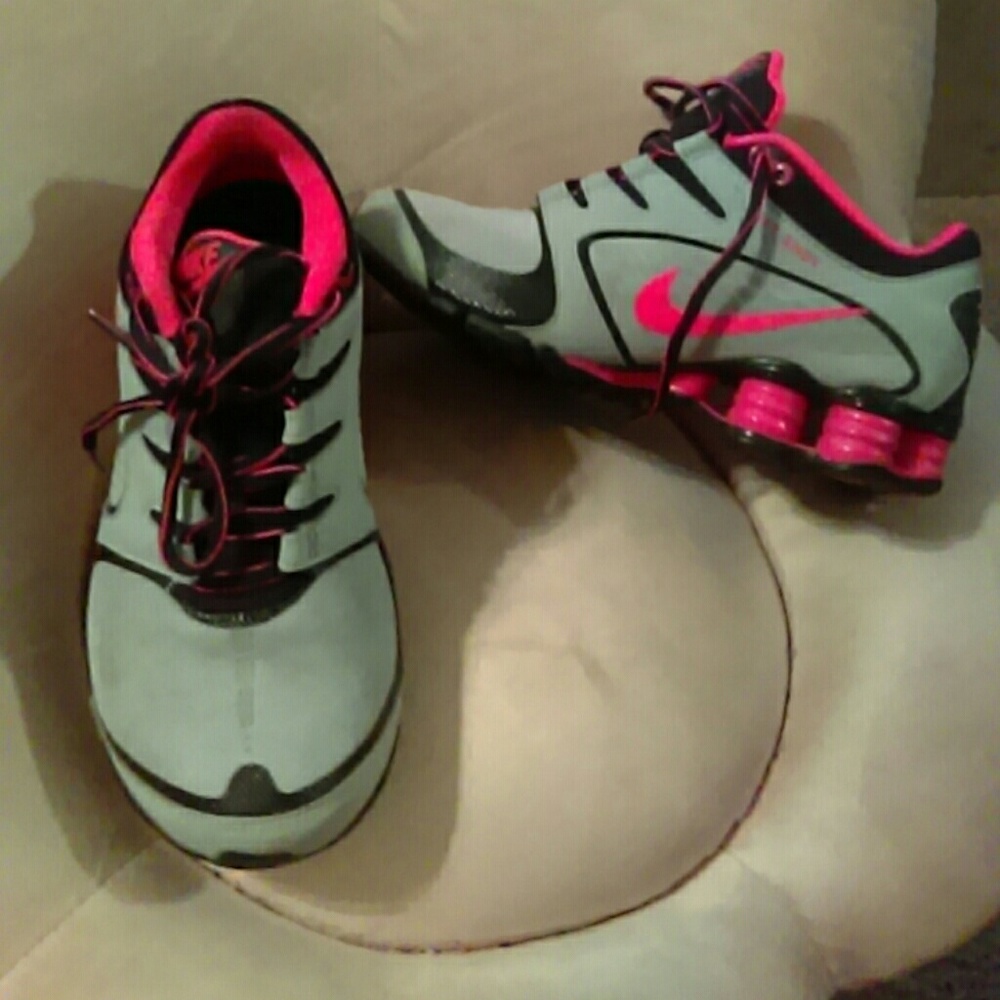 Brand spankin new Nike Shox