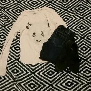 Long sleeve shirt and jeans