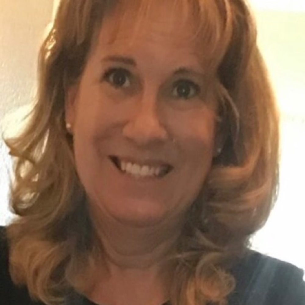 Meet your Posher, Julie