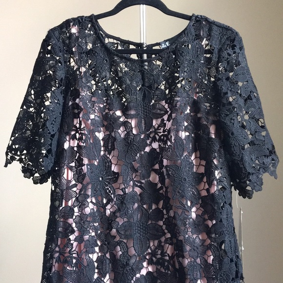 ✨NEW✨ Leslie Fay Lace Dress - Picture 4 of 8