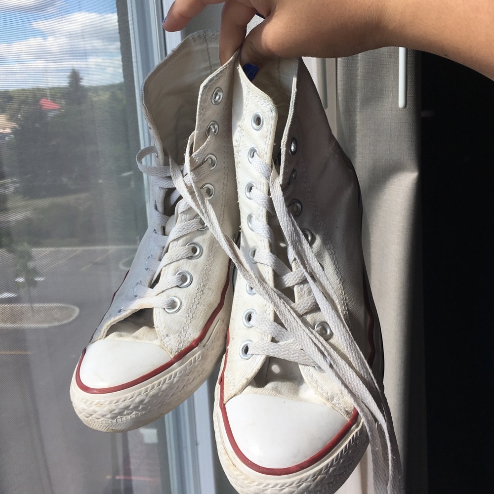 White converse