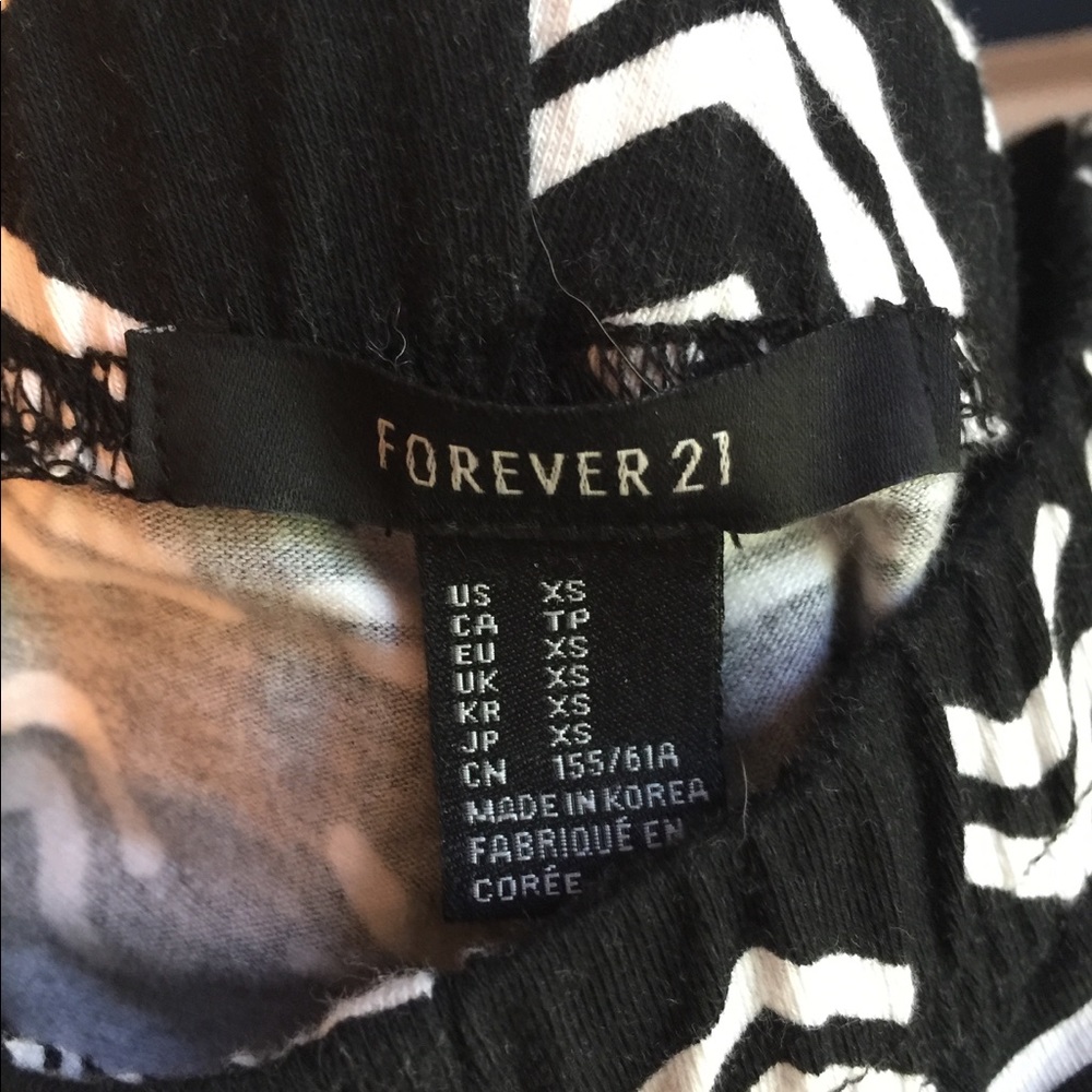 Forever 21 leggings - Picture 2 of 2