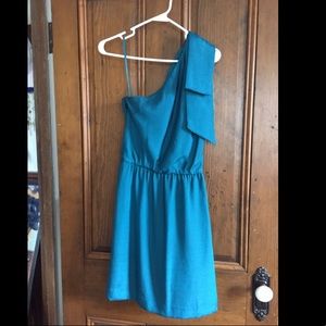 Blue-green one shoulder dress