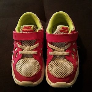 Girl Toddler Nike